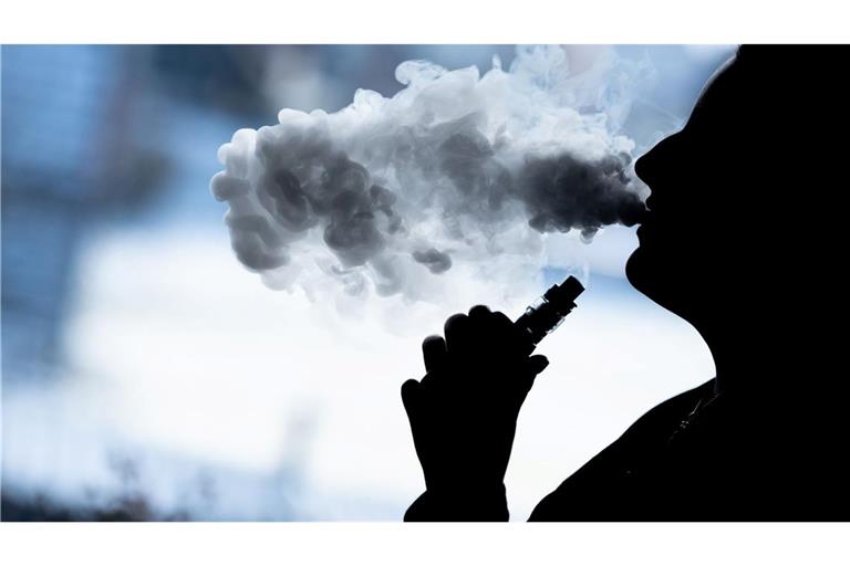 Kühlend und erfrischend sollen sogenannte "Cooling Agents" in E-Zigaretten wirken. (Archivbild)