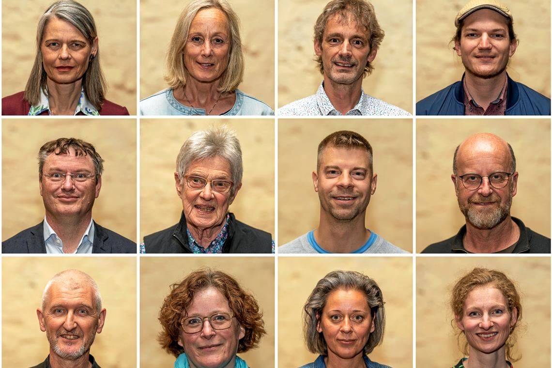 „Wir hoffen auf grünes Licht für Plan A“ Kultursommer-Akteure (jeweils von links nach rechts):Iris Guggenberger, Barbara Böhle-Burr, Thomas Wollenhaupt, Johannes Ellrott. Michael Unger, Elke Vetter, Benny Adlung, Uli Olpp. Gregor Oehmann, Annegret Eppler, Jasmin Meindl und Juliane Putzmann. Fotos: A. Becher