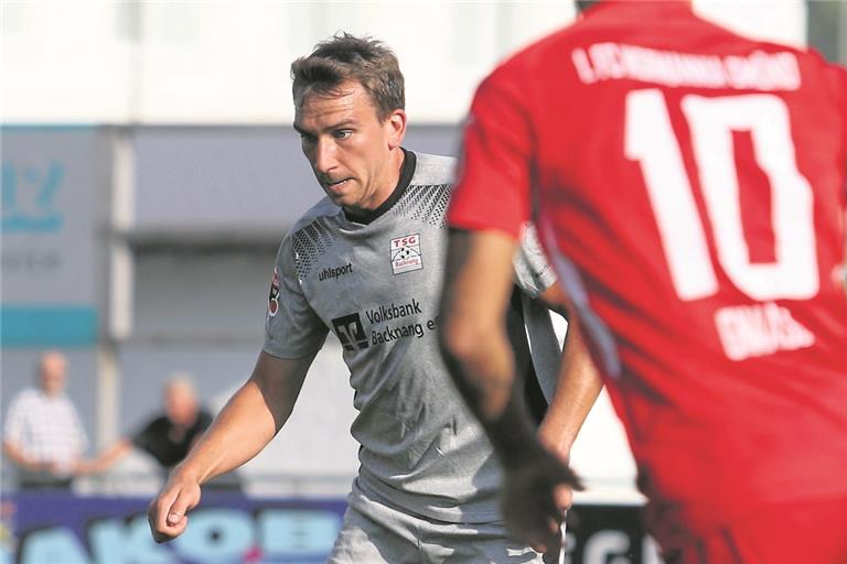 Kurbelte das Angriffsspiel der TSG Backnang in der zweiten Halbzeit unermüdlich an, konnte den Dämpfer im Abstiegskampf aber auch nicht verhindern: Julian Geldner. Archivfoto: A. Hornauer