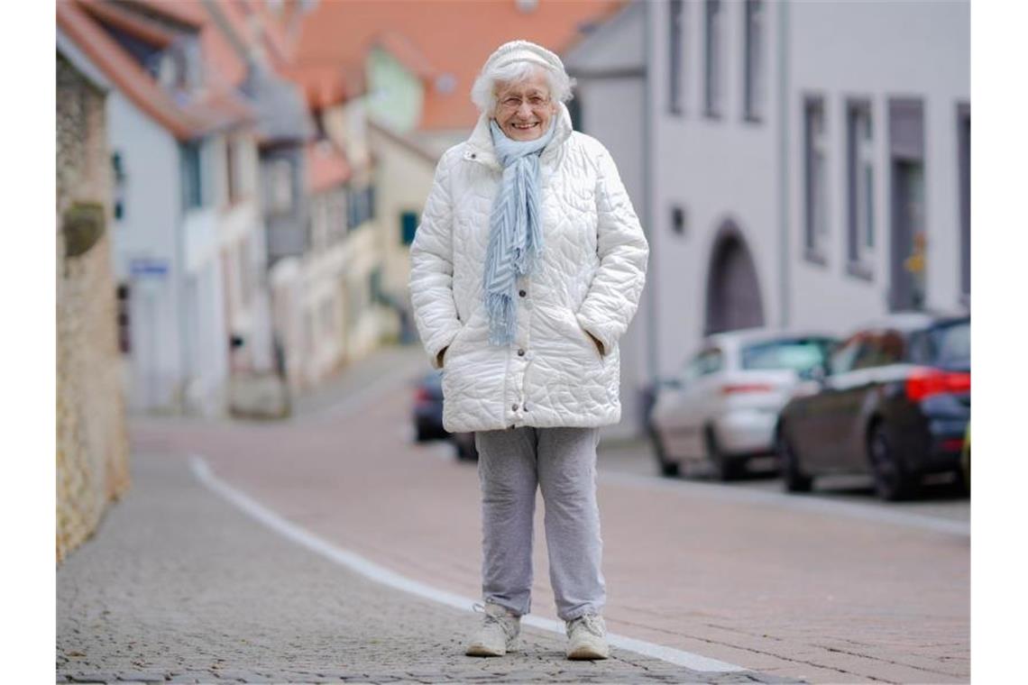 Bei Kommunalwahlen ähnlicher Trend wie bei Europawahl Kurios: Im pfälzischen Kirchheimbolanden schaffte es die 100-jährige Lisel Heise in den Stadtrat. Foto: Uwe Anspach