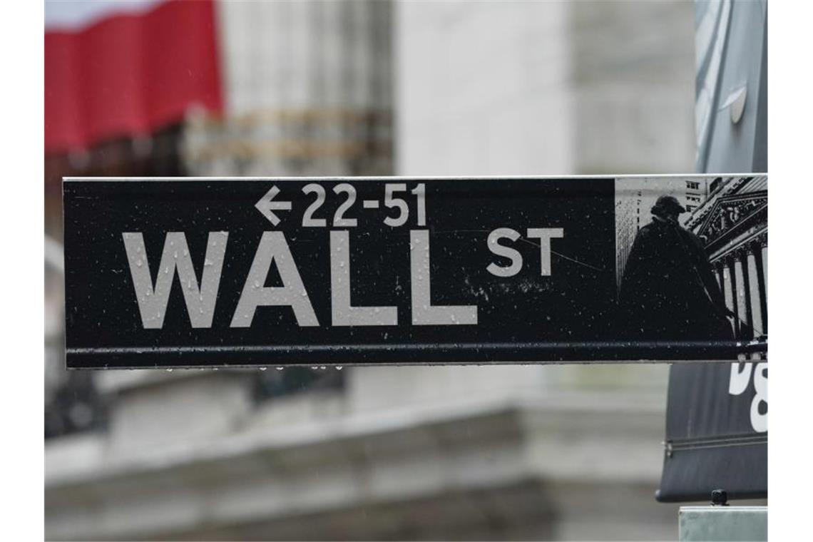 Kursverluste an der „Wall Street“ in New York. Foto: Bryan Smith/ZUMA Wire/dpa