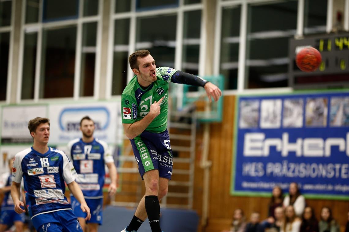 Kurz vor Weihnachten mit Leutershausen zu Gast: Ex-HCOB-Handballer Lukas Köder. Foto: A. Becher