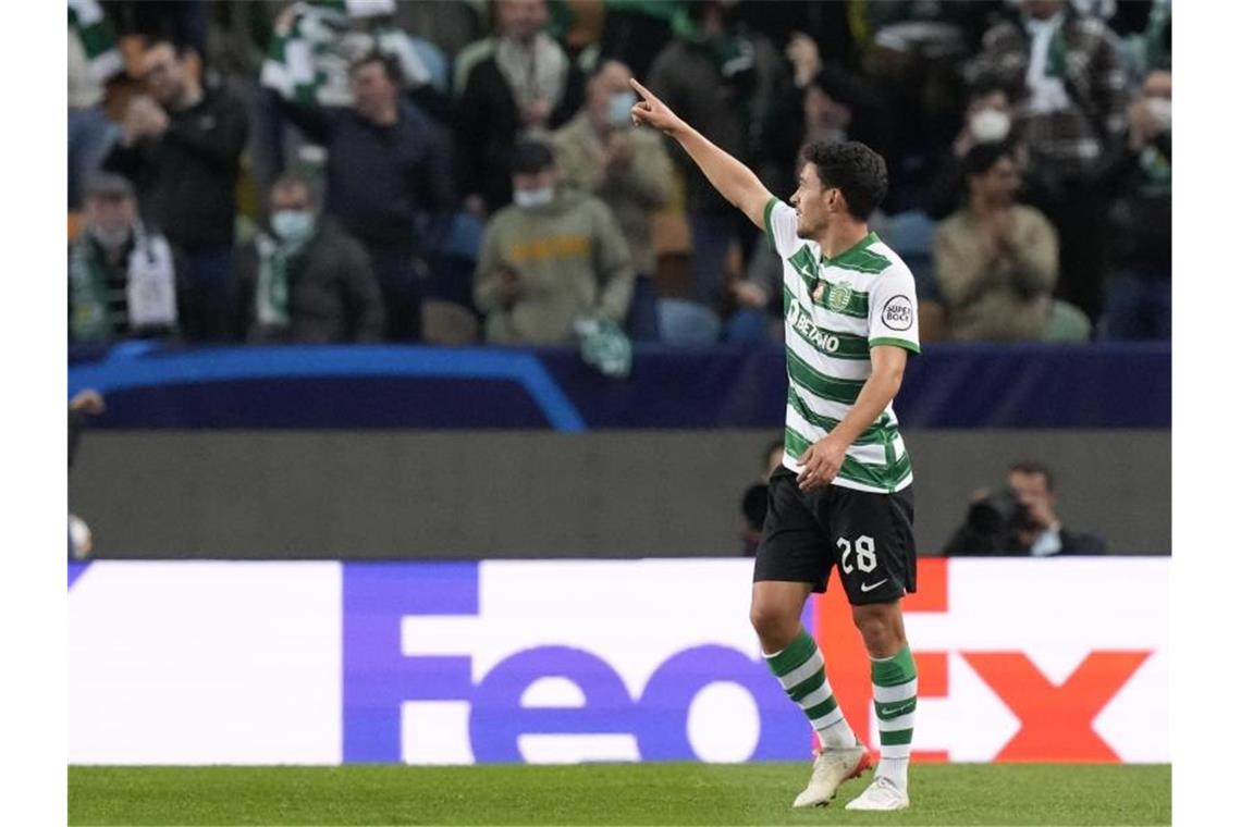 Champions-League-K.o. für desolaten BVB in Lissabon Kurze Zeit später legt der Stürmer mit seinem zweiten Tor zur 2:0-Führung gegen den BVB nach. Foto: Armando Franca/AP/dpa