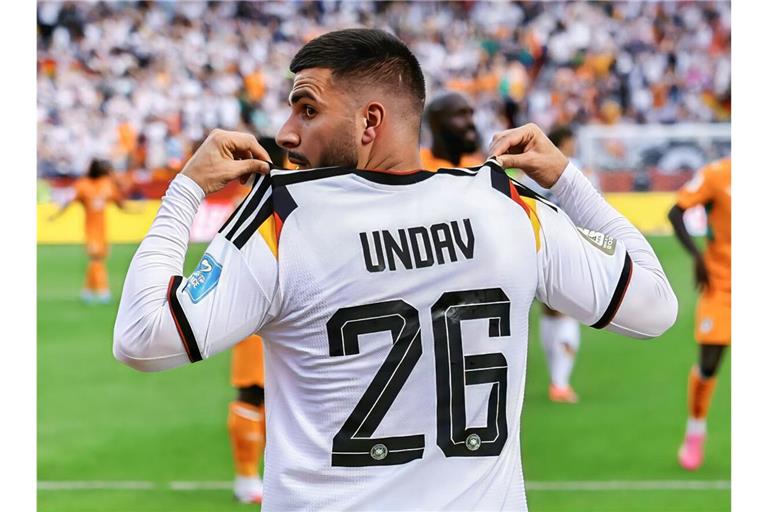 Lässt auch bei der Weltmeisterschaft die Muskeln spielen: VfB-Stürmer Deniz Undav