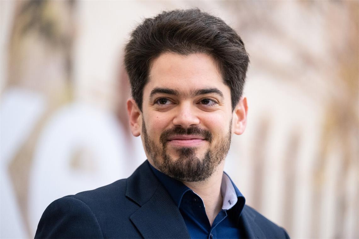 In den Grauzonen des Kulturkampfes Lahav Shali, Chefdirigent der Münchner Philharmoniker, wurde vom Festival in Gent ausgeladen.