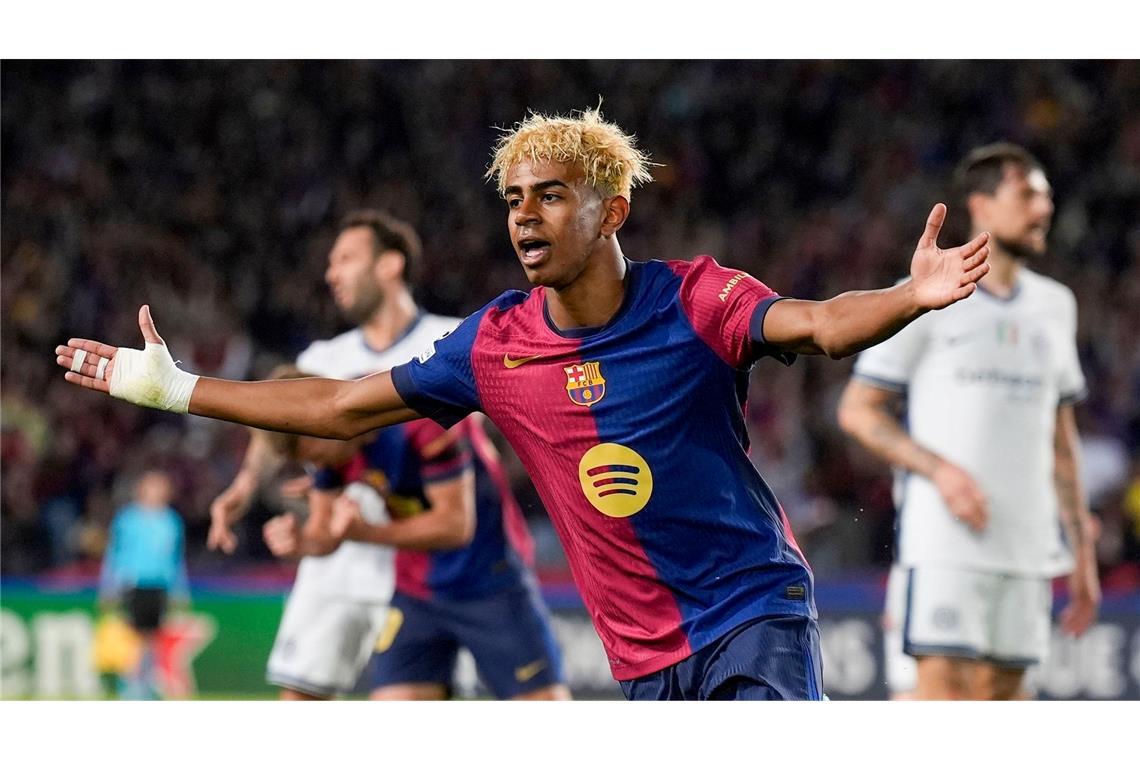 "Ein Genie": Barça-Teenager Yamal verzaubert die Fußballwelt Lamine Yamal verzückte mit seinem Auftritt alle.