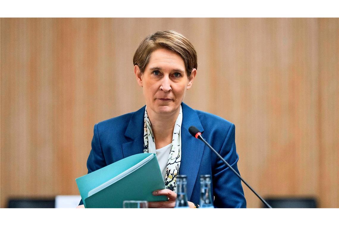 Vorwürfe gegen Polizeiführer wurden anonym gemeldet Landespolizeipräsidentin Stefanie Hinz (Archivbild)