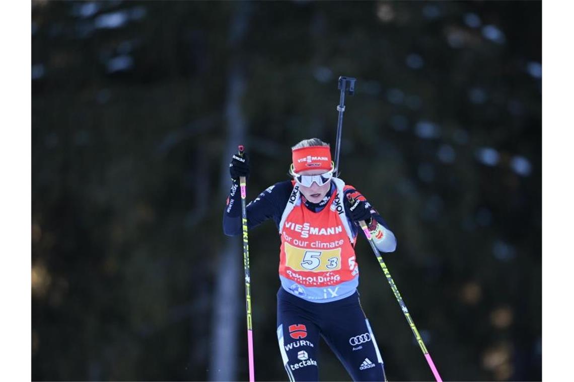 Deutsche Biathletinnen Staffel-Vierte - Sorgen um Preuß Landet mit der Staffel auf Rang vier: Franziska Hildebrand. Foto: Sven Hoppe/dpa