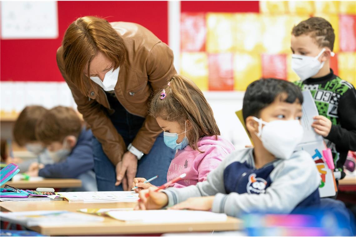 Landrat Sigel empfiehlt Schulen und Kitas ab Montag die Umstellung zu Fernunterricht und Notbertreuung. Archivfoto: A. Becher