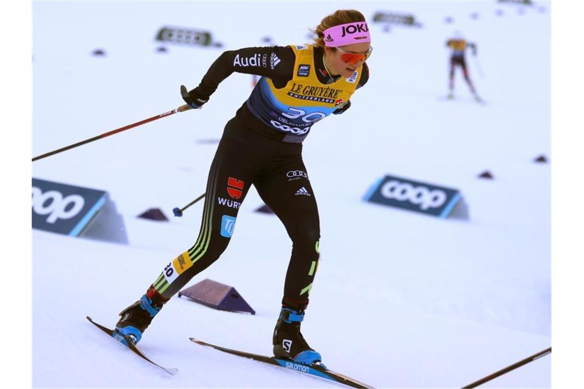 Das bringt der Wintersport am Samstag Laura Gimmler will versuchen, auf ihrer Heimstrecke mit einem weiteren Top-15-Ergebnis die Olympia-Norm zu knacken. Foto: Karl-Josef Hildenbrand/dpa