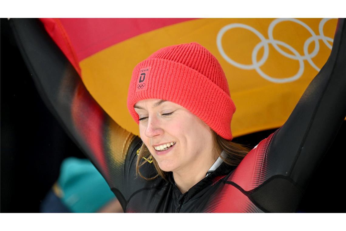 Laura Nolte freute sich zunächst über Olympia-Silber.