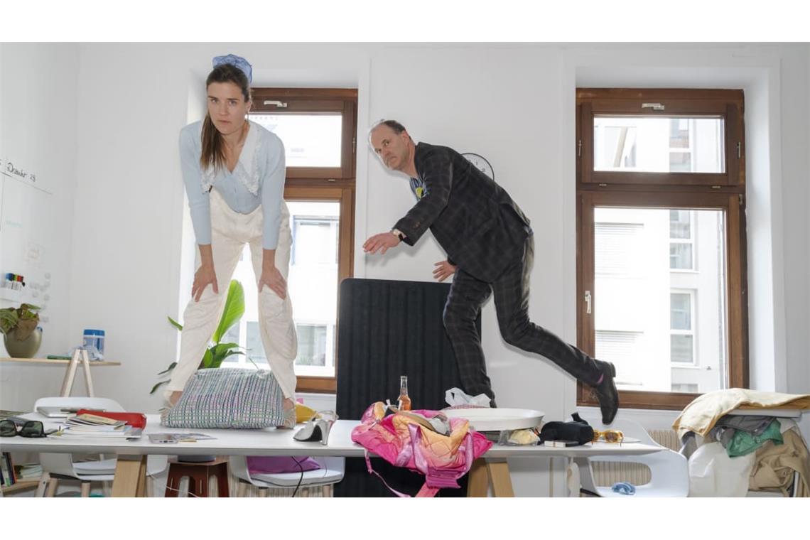 Laura Oppenhäuser und Nikola Duric kuratieren die KulturRegionale Stuttgart 2026 mit dem Titel „Beyond Fun“. Die beiden reizt die politische Dimension des Spiels.