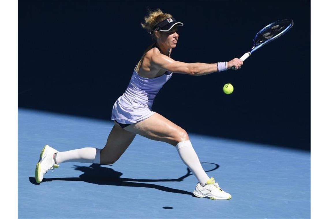 Nach 14 Tagen Quarantäne: Kerber feiert Auftaktsieg Laura Siegemund hatte in Melbourne gegen Simona Halep keine Chance. Foto: Andy Brownbill/AP/dpa