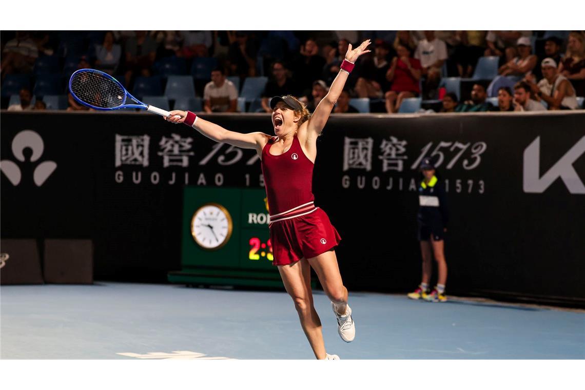 Laura Siegemund nach 0:6 im ersten Satz eine Runde weiter