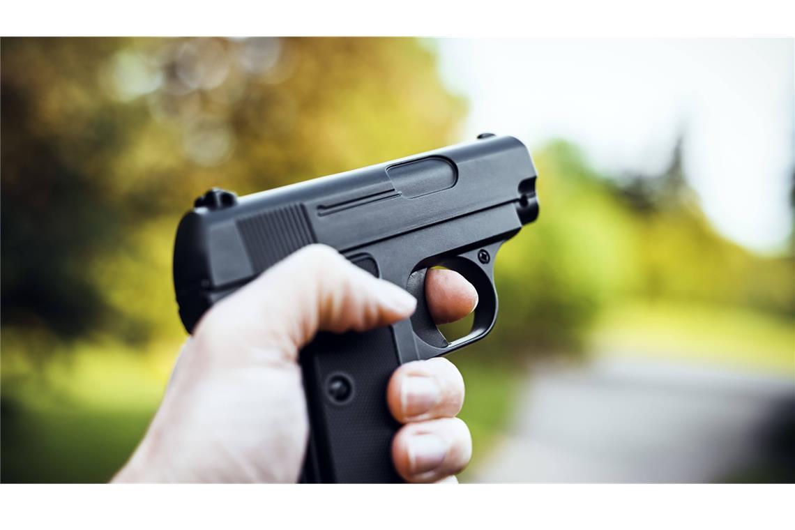 Ministerium: Extremisten im Südwesten haben 661 Schusswaffen Laut Angaben des Ministeriums hatten Ende 2024 214 Extremisten eine waffenrechtliche Erlaubnis. (Symbolbild)