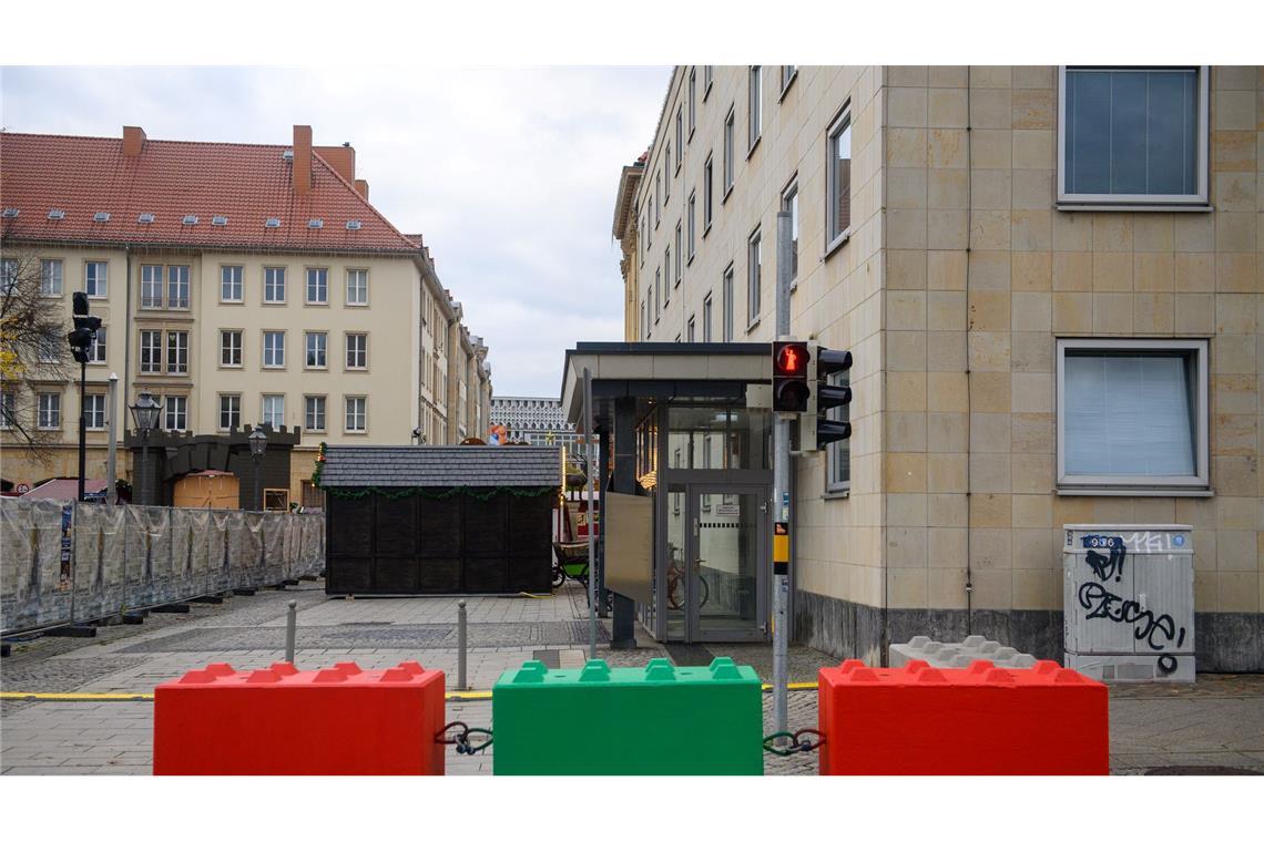 Laut dem Landesverwaltungsamt schaffe der Veranstalter mit dem Weihnachtsmarkt ein potenzielles Anschlagsziel.
