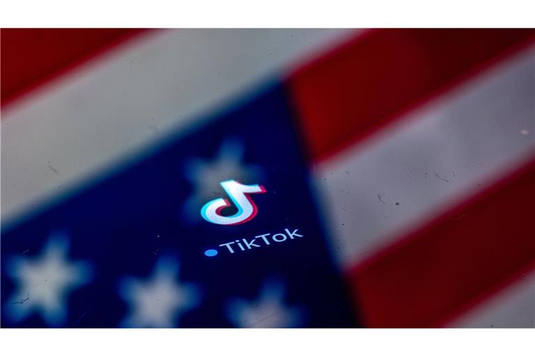 Laut Gesetz dürfte die App TikTok gar nicht mehr online sein in den USA.