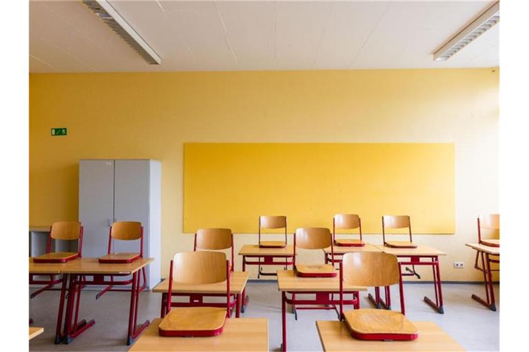 Laut Lehrerverband besteht an den Schulen großer Gesprächsbedarf zum Thema Ukraine. Foto: Philipp von Ditfurth/dpa