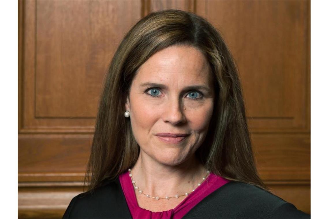 Supreme Court: Trump will Ginsburg-Nachfolgerin nominieren Laut Medienberichten soll die konservative Juristin Amy Coney Barrett die Favoritin von Trump für die Nachfolge von Ginsburg sein. Foto: Rachel Malehorn rachelmalehorn.smugmug.com/AP/dpa