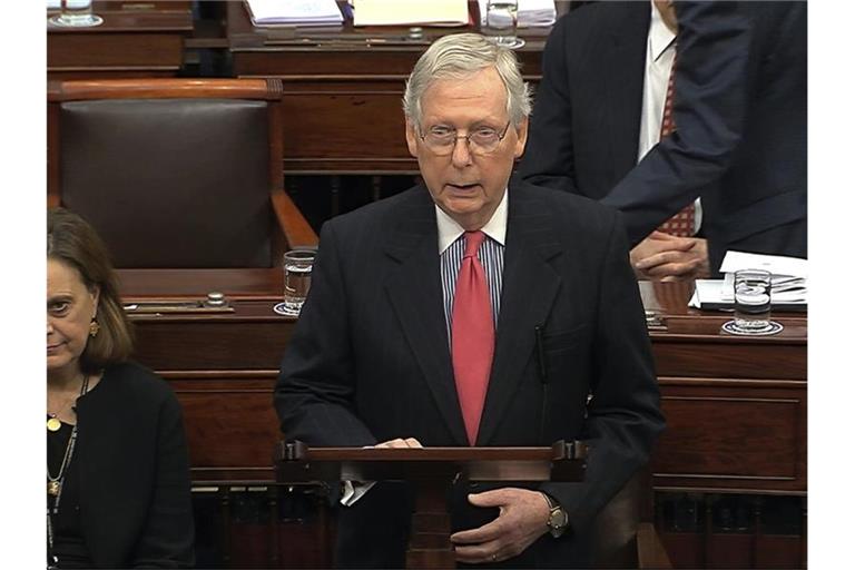 Laut Mitch McConnell gibt es im Senat momentan keine ausreichende Mehrheit, das Ansinnen der Demokraten zu blockieren. Foto: Uncredited/Senate Television/AP/dpa