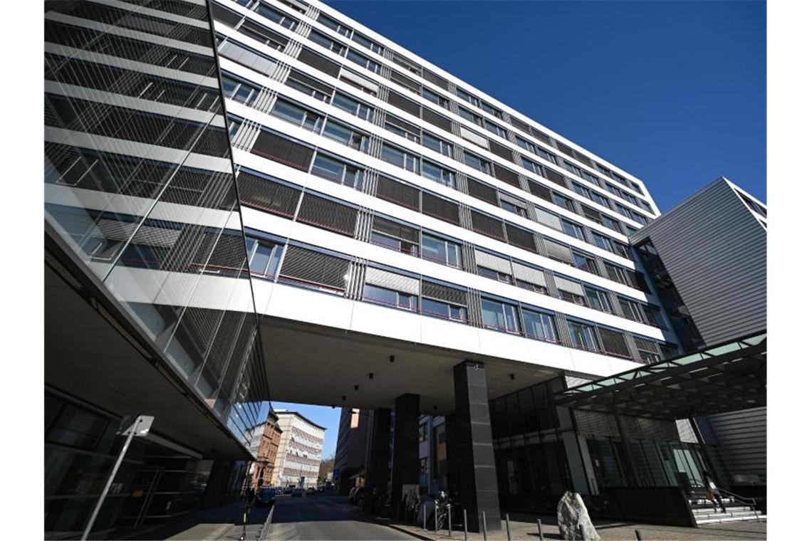 Terrorverdächtiger Bundeswehroffizier erneut in U-Haft Laut Oberlandesgericht Frankfurt steht der Bundeswehroffizier Franco A. erneut unter Terrorverdacht. Foto: Arne Dedert/dpa