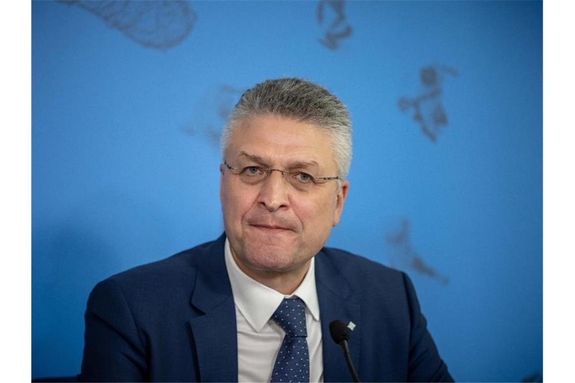 RKI-Chef Wieler: „Die vierte Welle hat begonnen“ Laut RKI-Präsident Lothar Wieler hat die „vierte Welle schon begonnen“. Foto: Michael Kappeler/dpa-pool/dpa