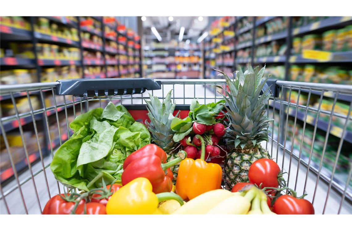 Inflationsrate sinkt auf 2,2 Prozent –  Lebensmittel teurer