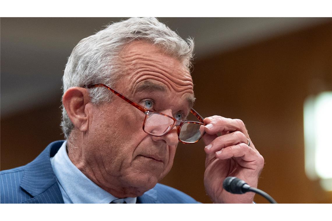 Medien: US-Regierung zitiert nicht existierende Studien Legt sich gern mit der Wissenschaft an: US-Gesundheitsminister Robert F. Kennedy.