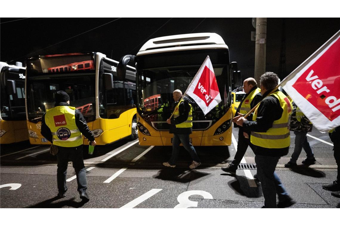 Legt Verdi am Freitag wieder den ÖPNV lahm?