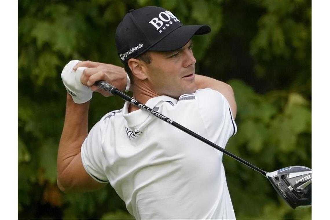 Guter Start für Kaymer - Golfstar Woods muss zittern Legte einen soliden Start bei den diesjährigen US Open hin: Martin Kaymer aus Deutschland. Foto: Charles Krupa/AP/dpa