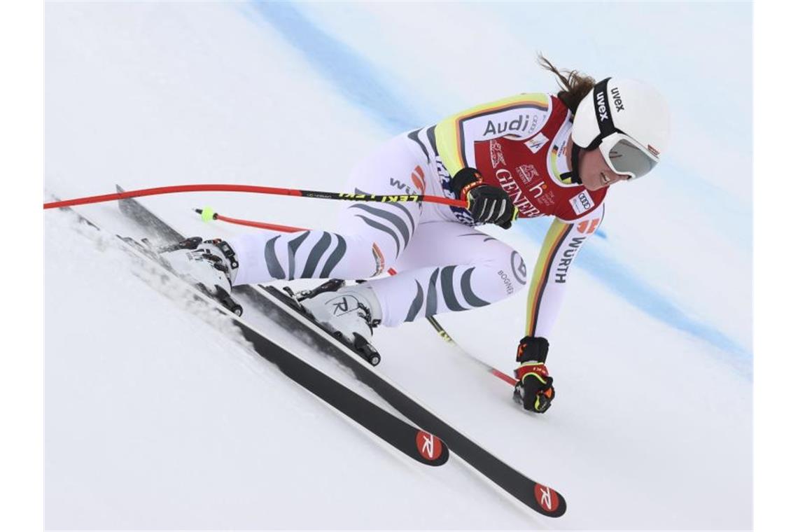 Legte in Val di Fassa eine starke Abfahrt hin: Kira Weidle. Foto: Alessandro Trovati/AP/dpa