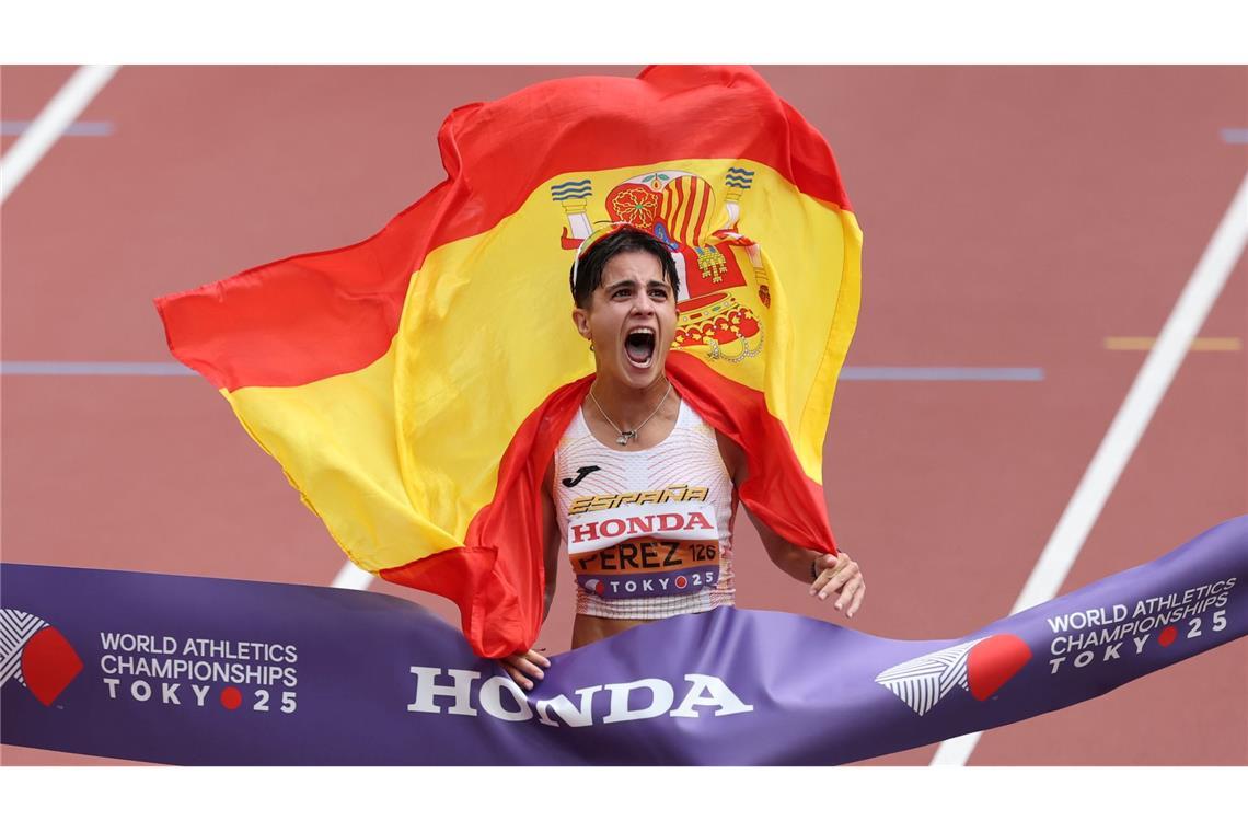 Leichtathletik Weltmeisterschaft in Tokio - Maria Perez aus Spanien jubelt nach dem Sieg im Gehen