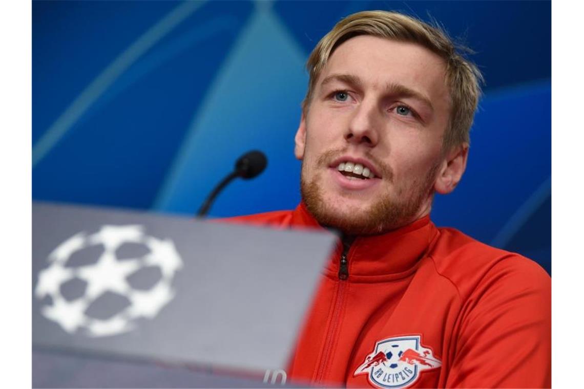 Leipzigs Emil Forsberg spricht auf einer Pressekonferenz. Foto: Hendrik Schmidt/dpa-Zentralbild/dpa/Archivbild