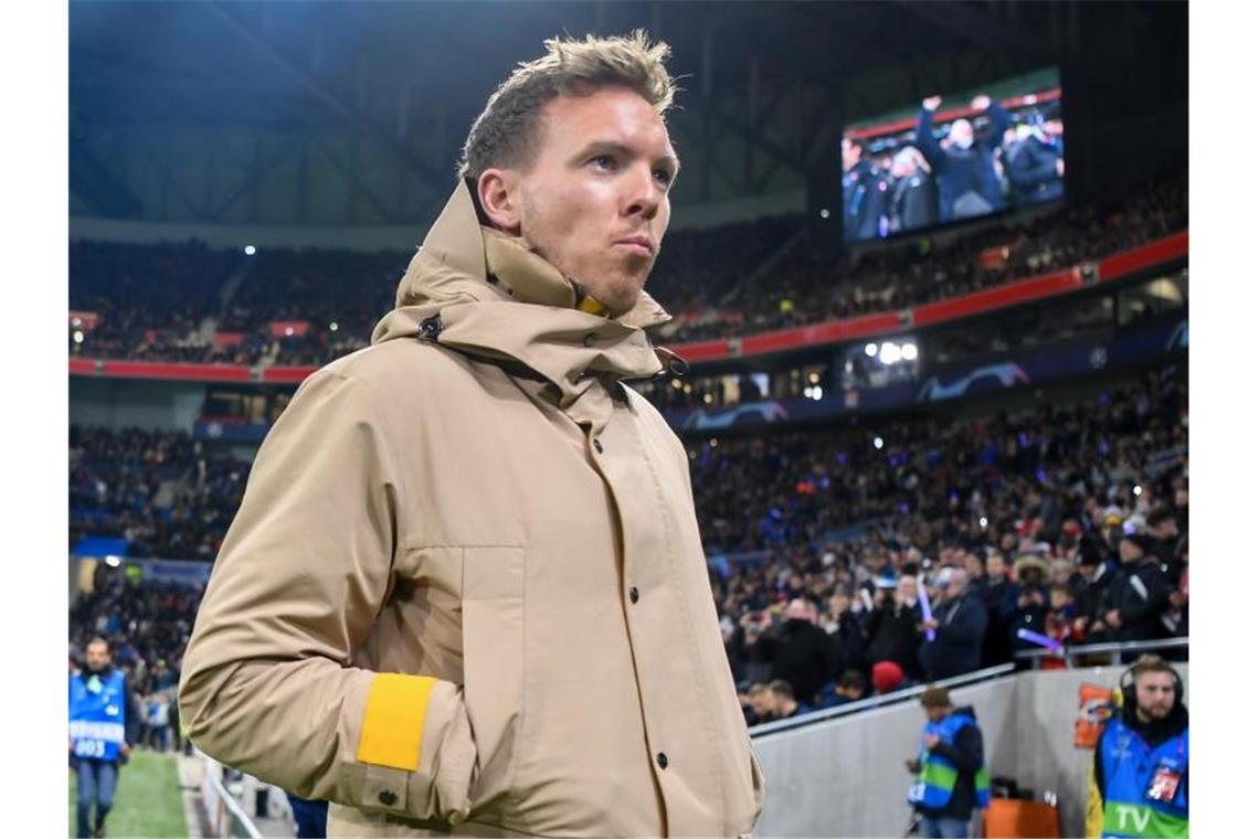 Nagelsmann zählt die zweite RB-Reihe an: „Gefälle“ Leipzigs Trainer Julian Nagelsmann war trotz des Gruppensiegs nicht begeistert. Foto: Robert Michael/dpa-Zentralbild/dpa