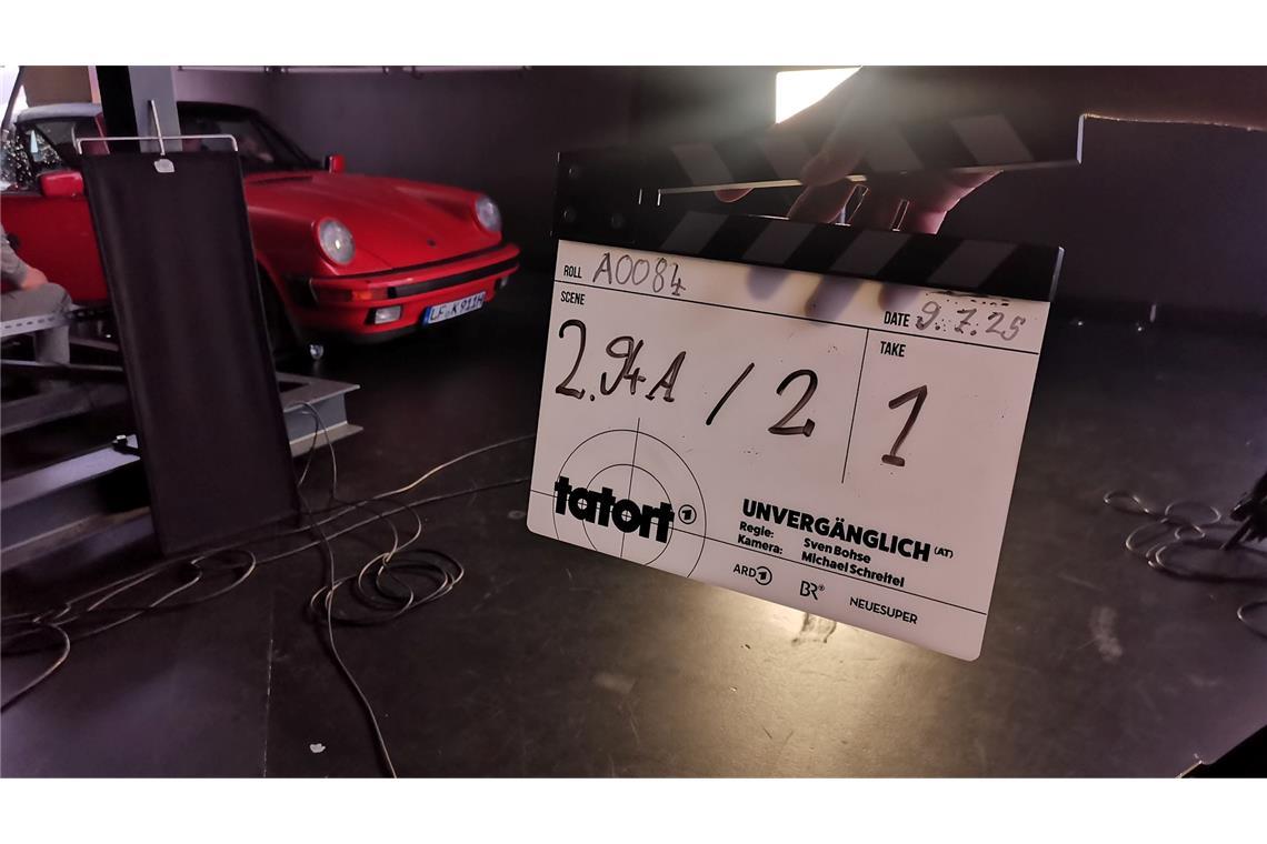 Letzte "Tatort"-Klappe für Leitmayr und Batic in München Leitmayrs roter Porsche kehrt zum Abschied zurück.