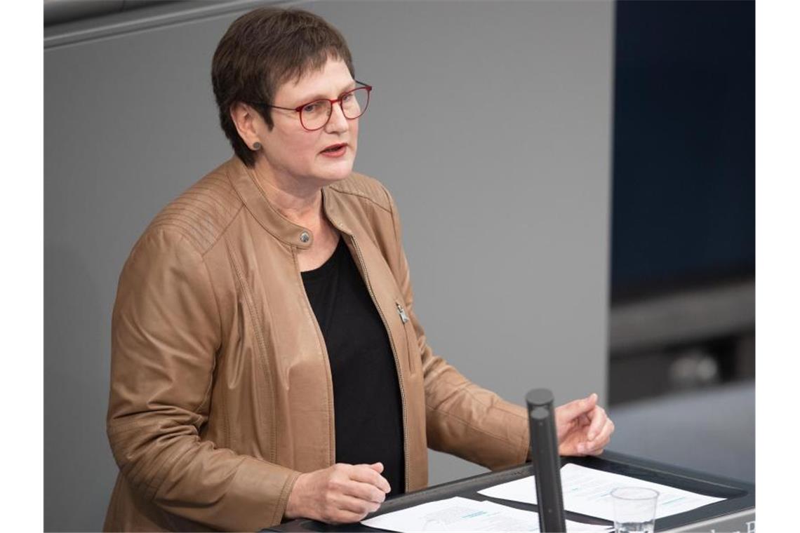 Leni Breymaier (SPD) spricht. Foto: Christophe Gateau/dpa/Archivbild