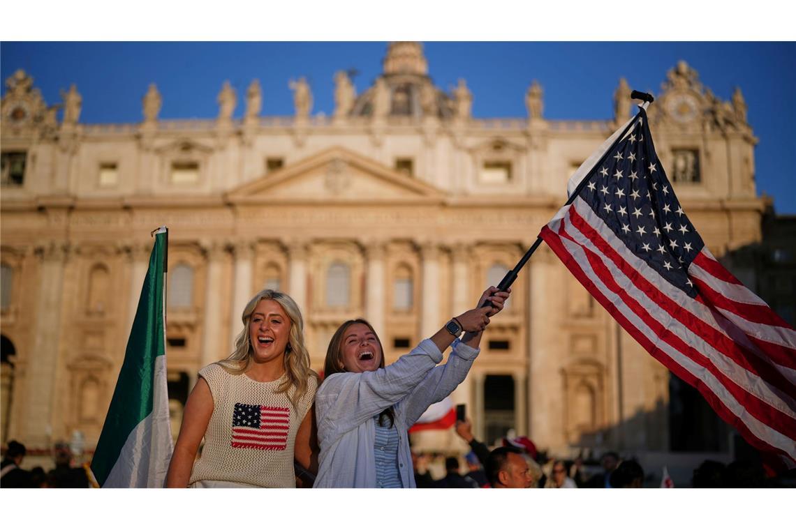 Papst Leo nutzt Amtseinführung zu Kapitalismus-Kritik Leo XIV. ist der erste US-amerikanische Papst.