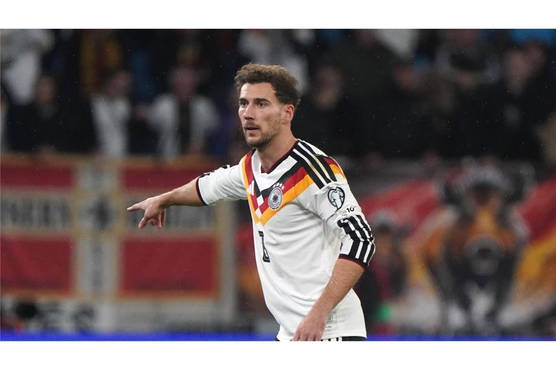 Leon Goretzka (Note 3): Mit einer sehr offensiven Interpretation seiner Rolle im Mittelfeld. Bereitete den Treffer von Serge Gnabry stark vor (29.). Nach der Pause ließ er sich mehr zurückfallen. Prüfte den slowakischen Keeper Martin Dubravka mit einem Schuss (74.).
