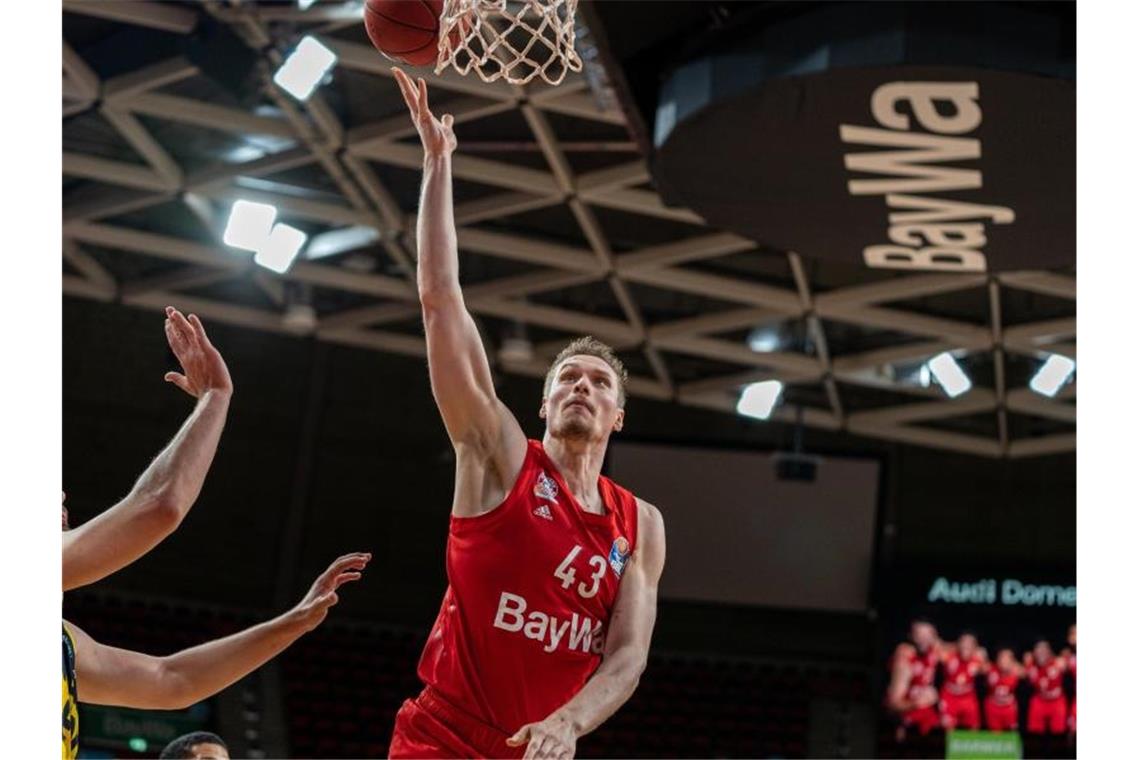 Bayern trotzig nach Basketball-Niederlage Leon Radosevic von München während eines Spiels in Aktion. Foto: Ulf Duda/fotoduda.de/BBL/Pool/dpa
