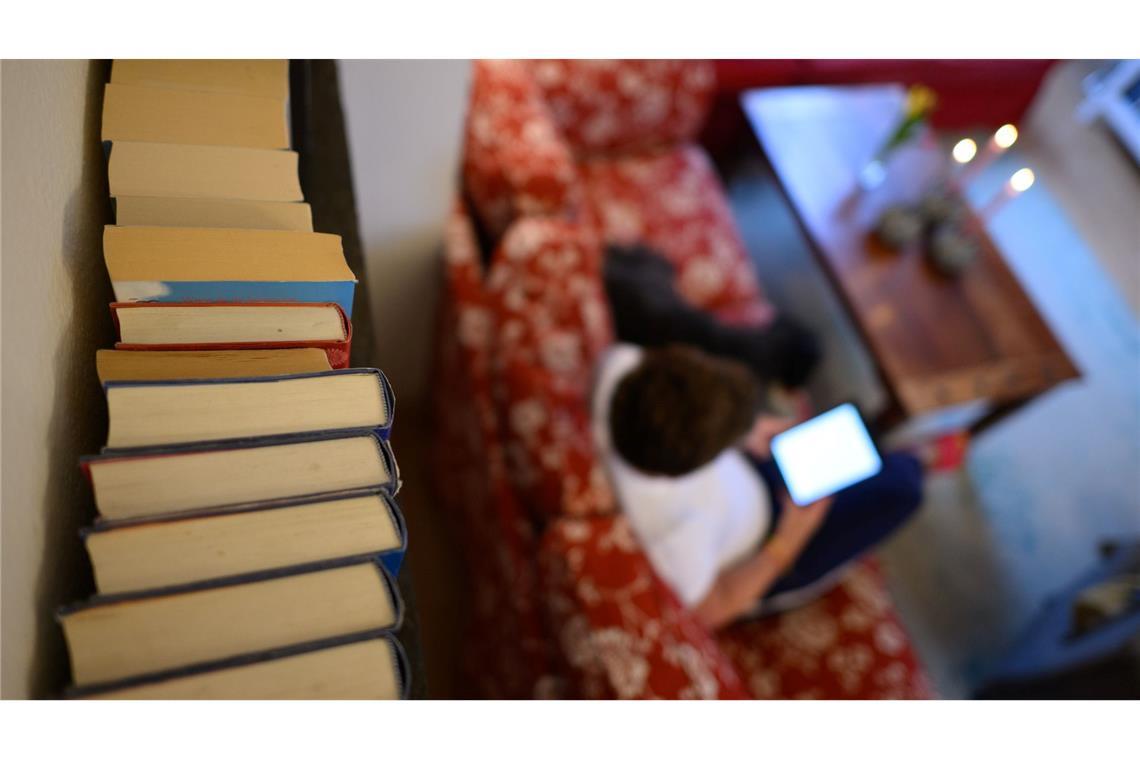 Buchclubs boomen - Lesen als Gemeinschaftsgefühl Leseclubs werden immer beliebter - analog und digital. (Symbolbild)