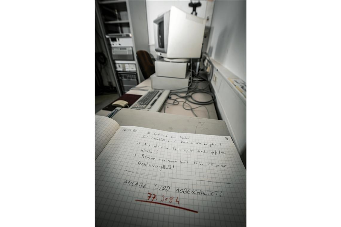 Technikgeschichte mit Honigduft Letzter Logbucheintrag der Forscher mit einem deutlichen Schlussstrich.