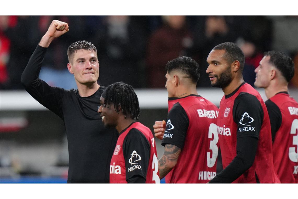 Leverkusen hält Anschluss an Bayern - Frankfurter Krise Leverkusen hält Anschluss an Bayern.