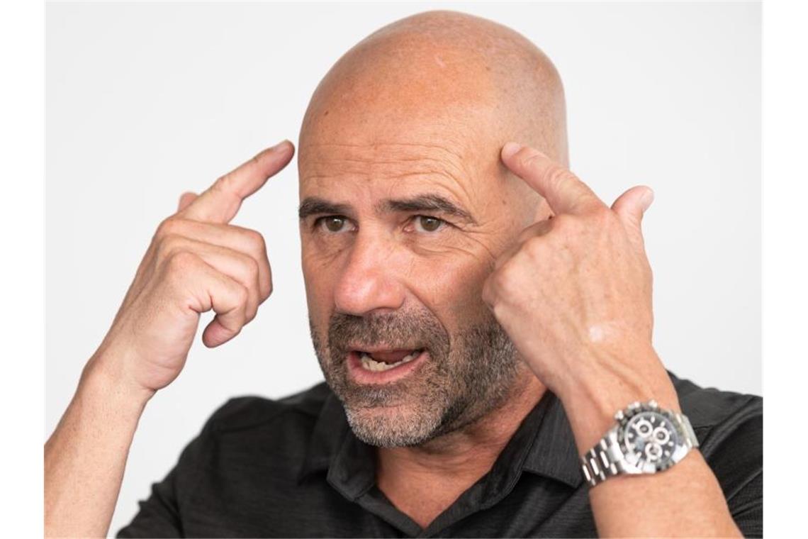 Inter als Hürde zum Finale - Bosz: „Alles ist möglich“ Leverkusens Trainer Peter Bosz ist sich sicher: „Kai ist konzentriert“. Foto: Marius Becker/dpa