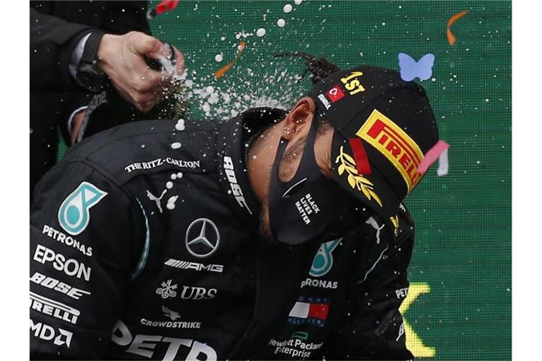 Lewis Hamilton wurde zum siebten Mal Formel-1-Weltmeister. Foto: Kenan Asyali/AP/dpa