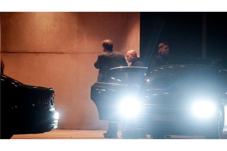 Licht ins Dunkel wollen die Koalitionsspitzen am Morgen bringen, hier SPD-Chef Lars Klingbeil.