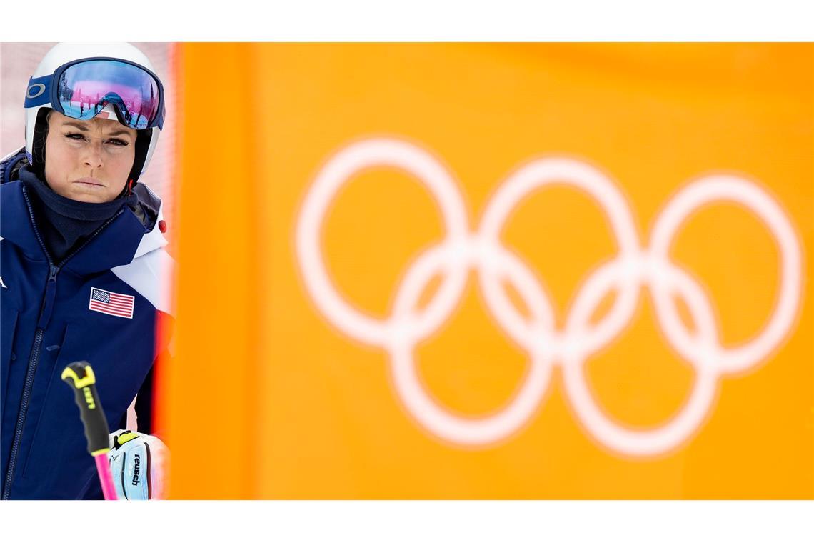 Lindsey Vonn inspiziert Abfahrtsstrecke bei Olympia-Training in Cortina d’Ampezzo