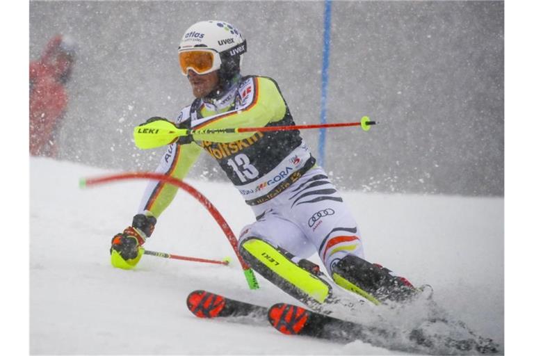 Linus Straßer beim ersten Lauf des Weltcup-Slaloms in Kranjska Gora. Foto: Marco Trovati/AP/dpa