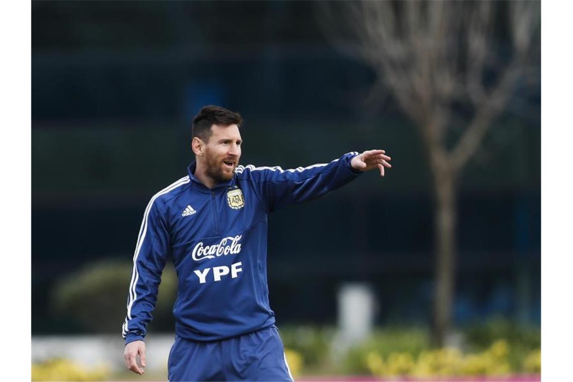 Lionel Messi beim Training der argentinischen Nationalmannschaft der Copa América. Foto: Natacha Pisarenko/AP