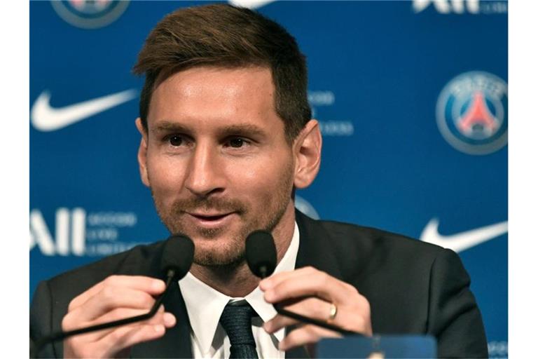 Lionel Messi unterschrieb bei Paris Saint-Geramin einen Vertrag über zwei Jahre mit einer Option für eine weitere Saison. Foto: Stephane De Sakutin/AFP/dpa