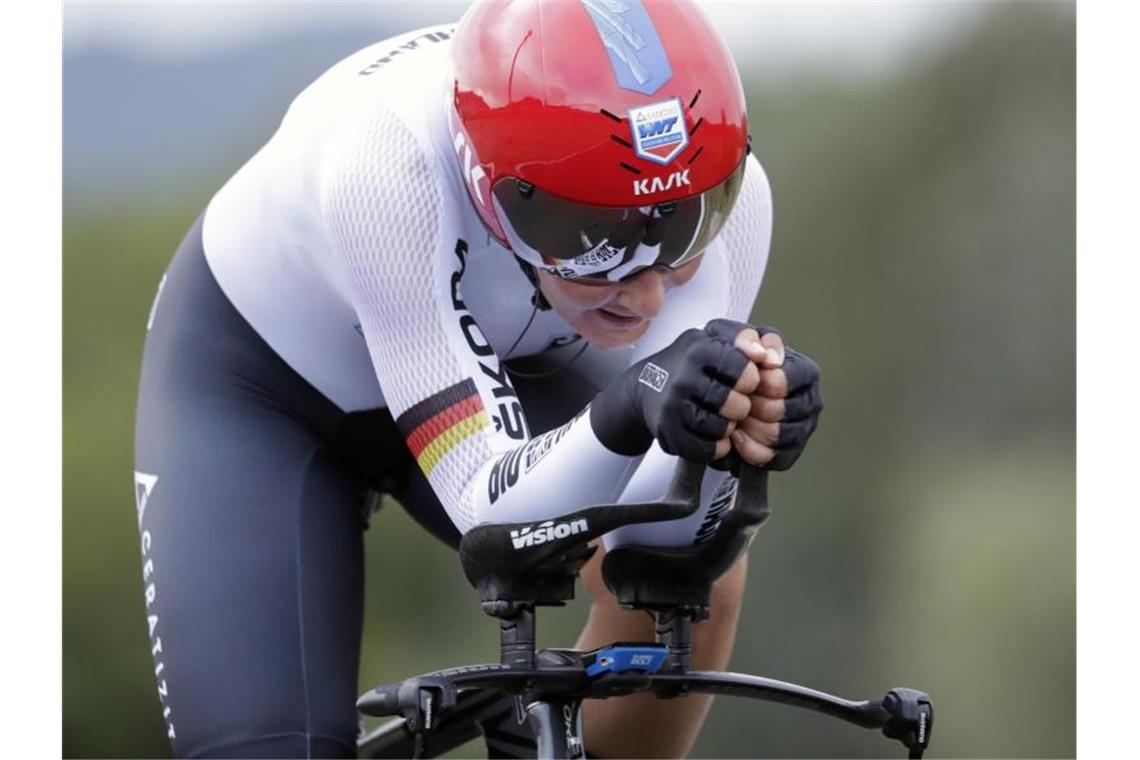 Schlimmer Dygert-Sturz - Brennauer verpasst Bronze nur knapp Lisa Brennauer verpasste im Zeitfahren eine WM-Medaille. Foto: Andrew Medichini/AP/dpa